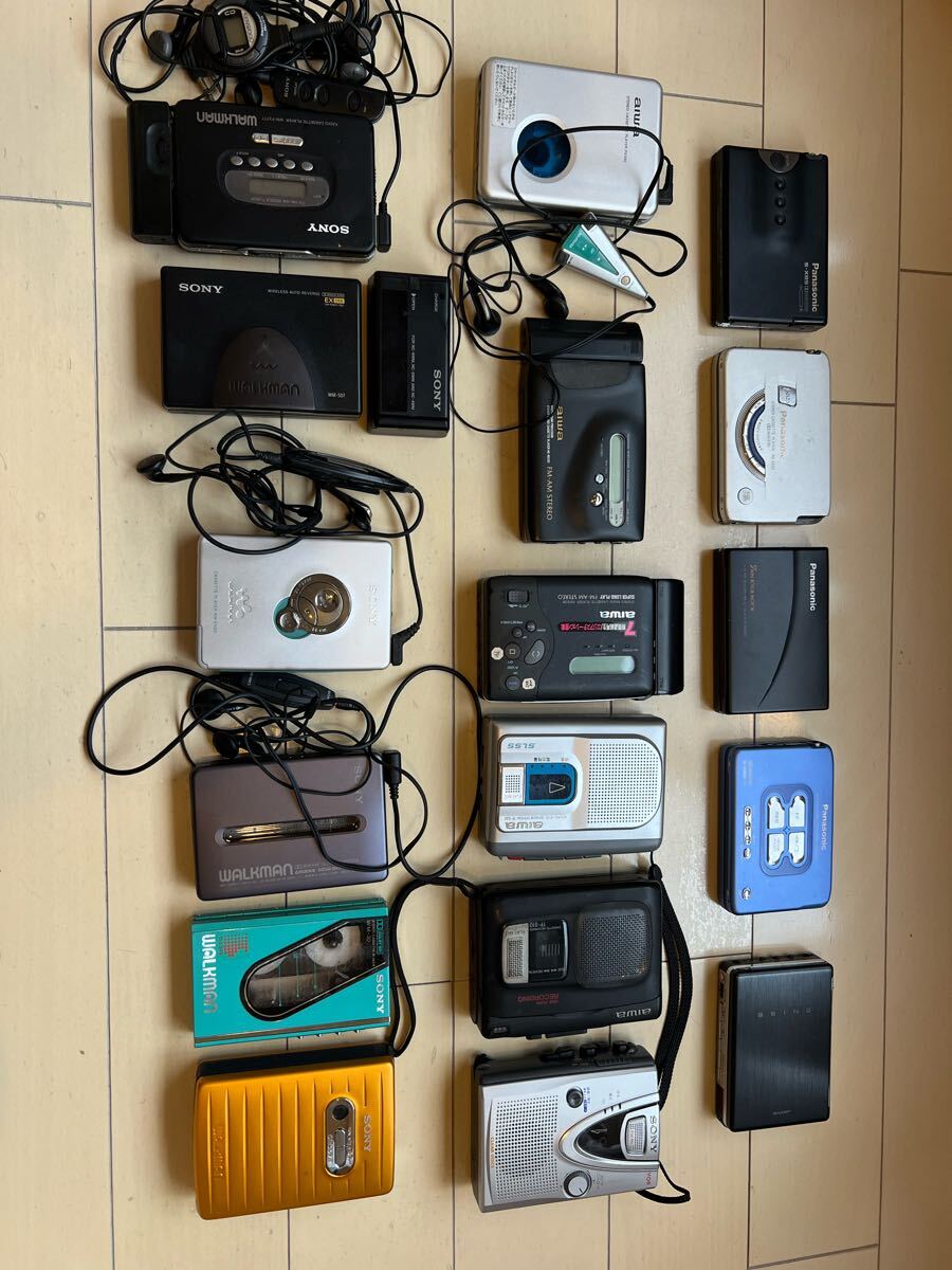 USED*17 шт. комплект кассета WALKMAN плеер магнитофон и т.п. различный SONY AIWA Panasonic sharp рабочее состояние не подтверждено включая доставку супер-скидка 1 иен старт 