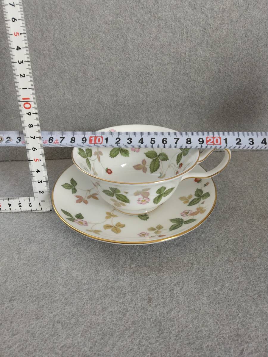 カップ＆ソーサー　ウエッジウッド　ティーカップ　ワイルドストロベリー　珈琲紅茶　食器_画像9