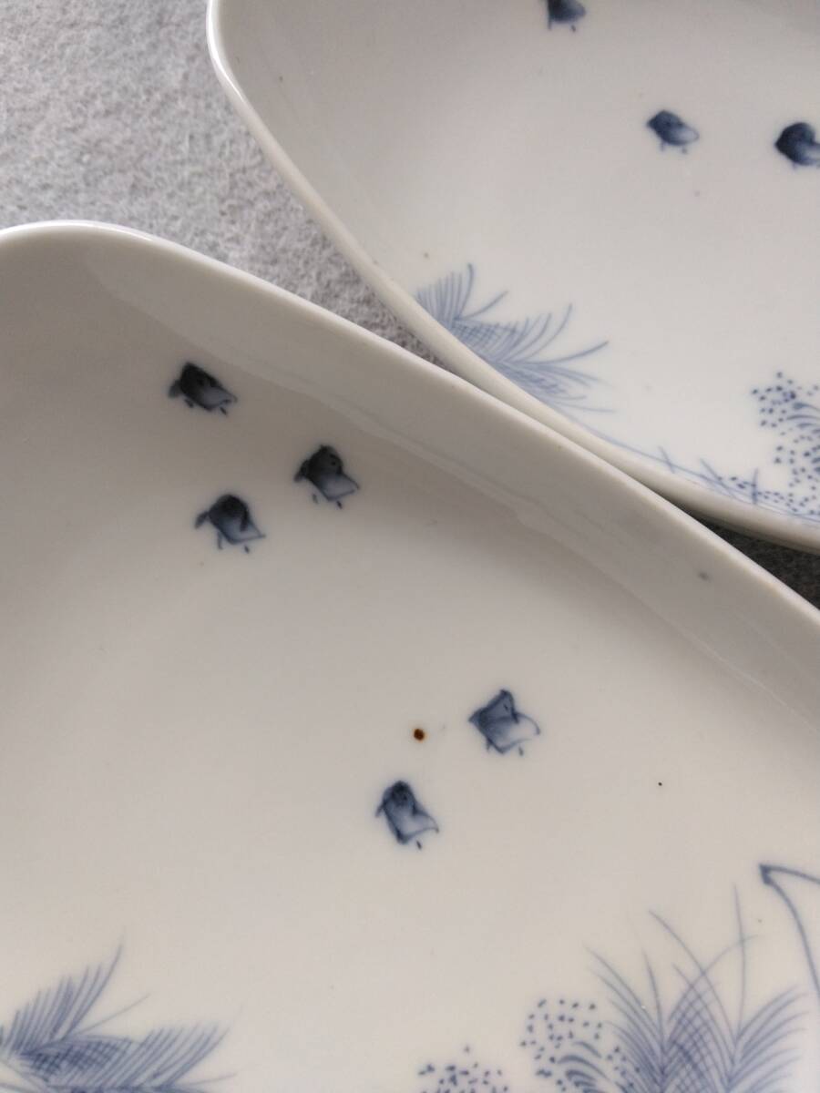 舟形皿　染付風景千鳥　手描き　白山　古陶磁　骨董　カケ小傷汚れあり　艦賞用　観賞用３枚ぐみ_画像3