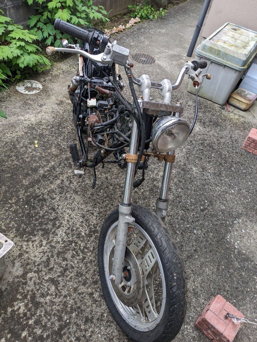 ホンダ　マグナ50 AC13 カスタム　レストアベース