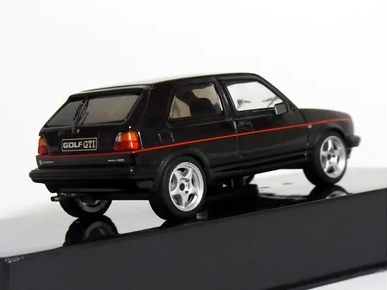 ixo 1/43 フォルクスワーゲン ゴルフ GTI（MK2）1984