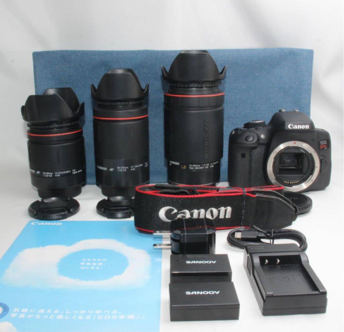 Canon - ❤️予備バッテリー&カメラバッグ❤️キャノン kiss x8iトリプルレンズ❤️ 予備バッテリー&カメラバッグキャノン kiss x8iトリプルズーム