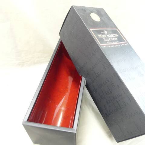 REMY MARTIN レミーマルタン スペリオール 700ml　コニャック ブランデー　未開(kāi)栓