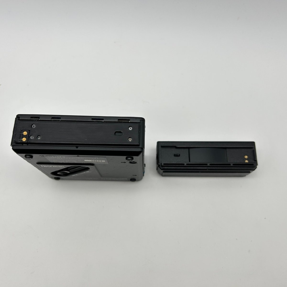 ＜１円スタート＞　【SONY】Discman D-88 ディスクマン ジャンク　ML15668