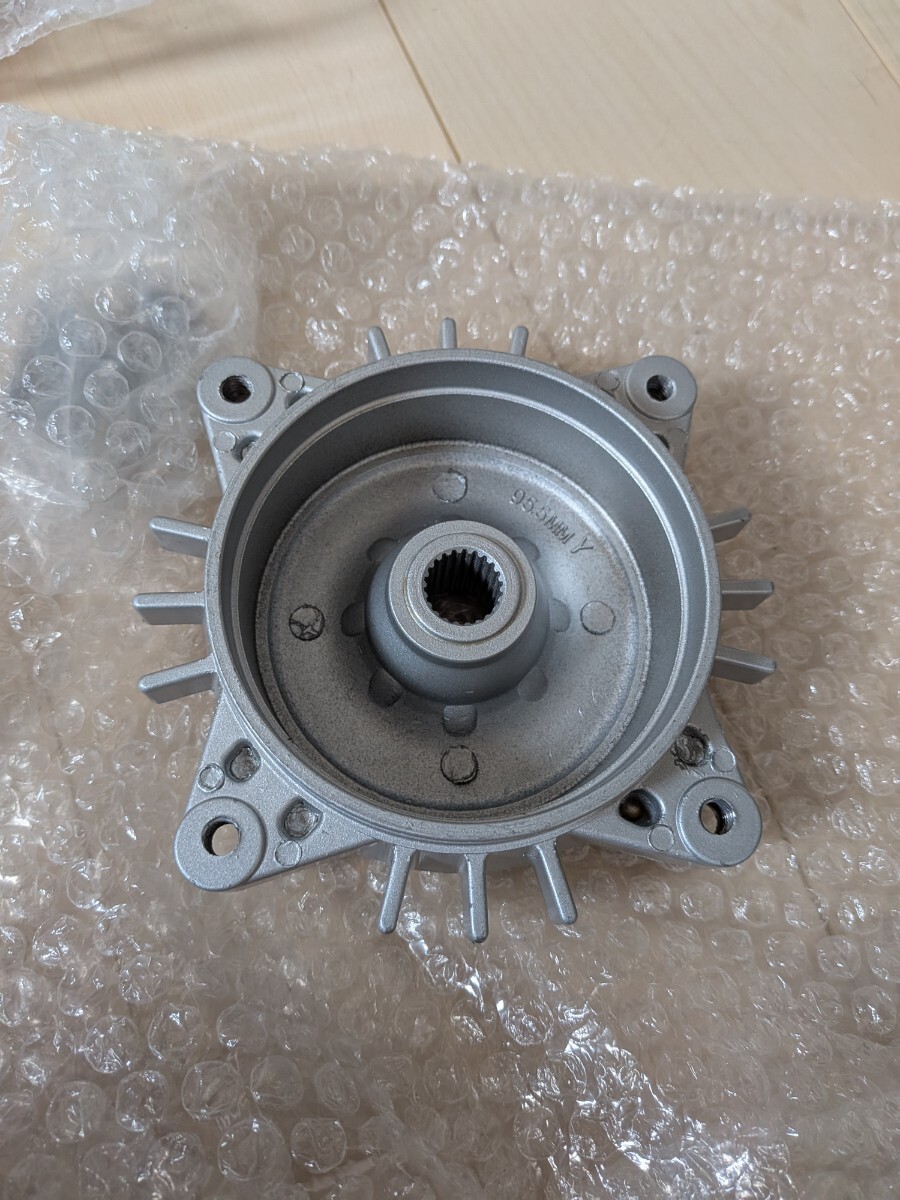 ズーマー用汎用リヤハブ PCD140mm