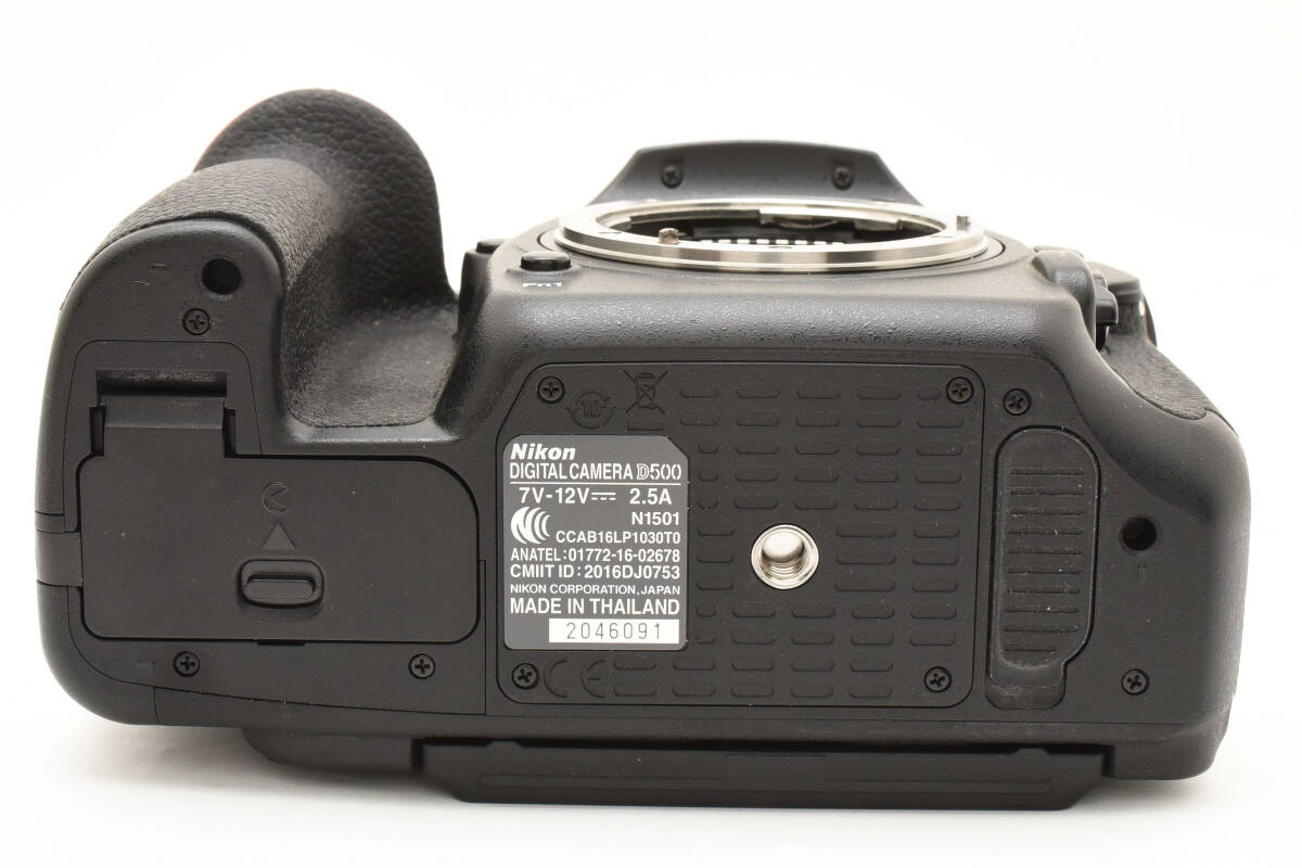 ★動作確認済み★NIKON ニコン D500　ボディ　箱、バッテリー、充電器付き ☆動作確認済み☆NIKON ニコン D500 ボディ 箱、バッテリー