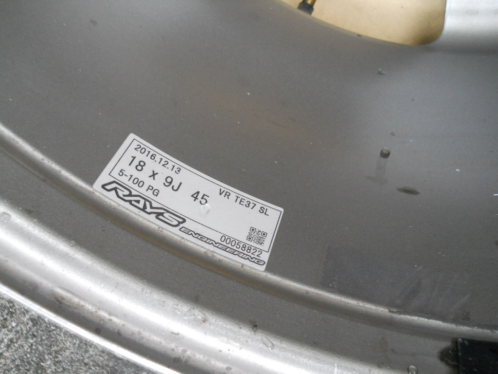RAYS VOLK RACING TE37 SL 18inch 5H100 9J+45 серебряный 2 шт 