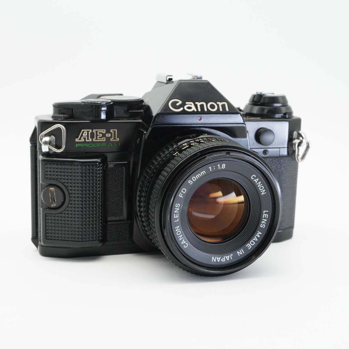 実用美品 Canon キヤノン AE-1 PROGRAM (シャッターOK 露出OK) FD 50mm F1.8 フィルム一眼レフカメラ #AA5197
