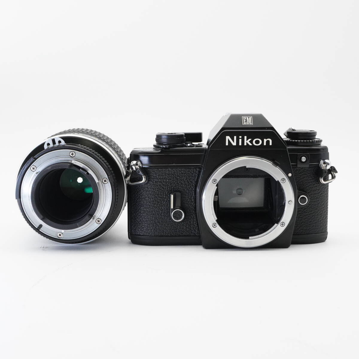 ◇ Nikon F4 フィルムカメラ 一眼レフカメラ ボディ シャッター