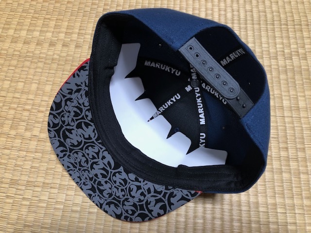  Marukyu Flat козырек колпак темно-синий / красный 