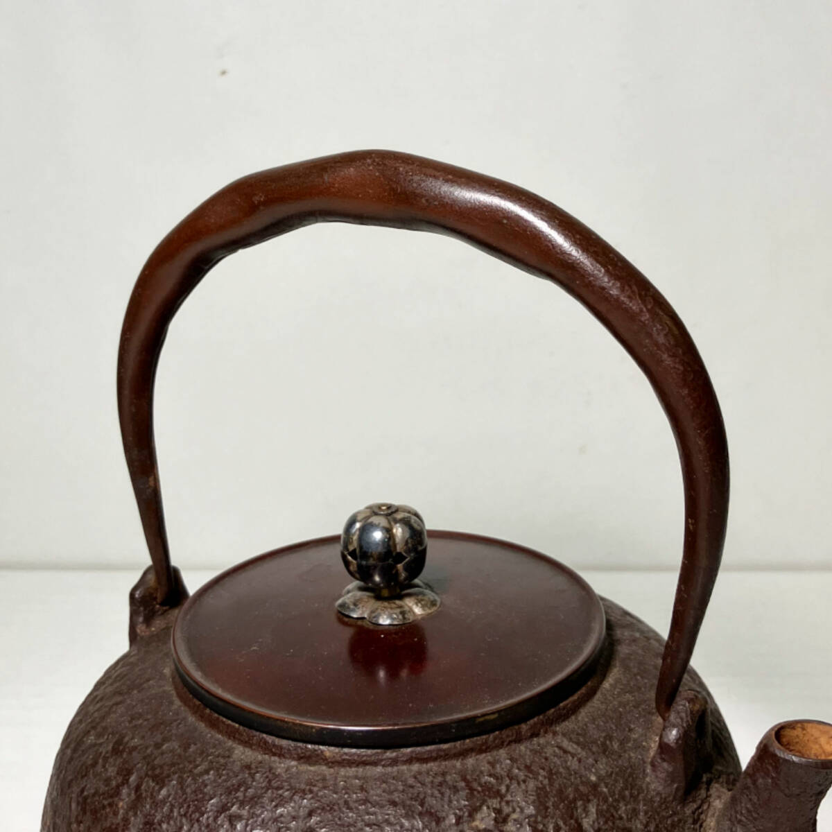 京都⑧ 釜師 造 銀摘銅蓋 丸形 鉄瓶 煎茶道具 cxp