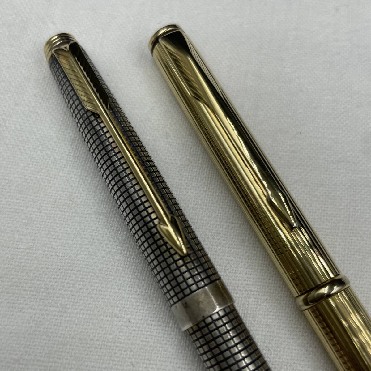 PARKER パーカー ボールペン 2本まとめて スターリングシルバーとゴールドカラー