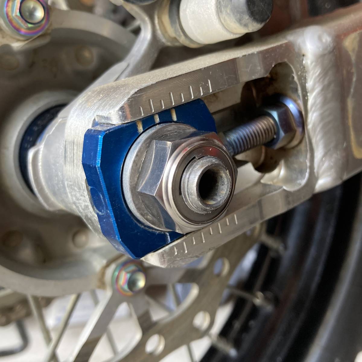 M14 64 titanium замковая гайка axle гайка передний задний CRF150R CRF250R 450 DIO Cygnus X GTR125 BW'S125 Zoomer SR400 NINJA KLX