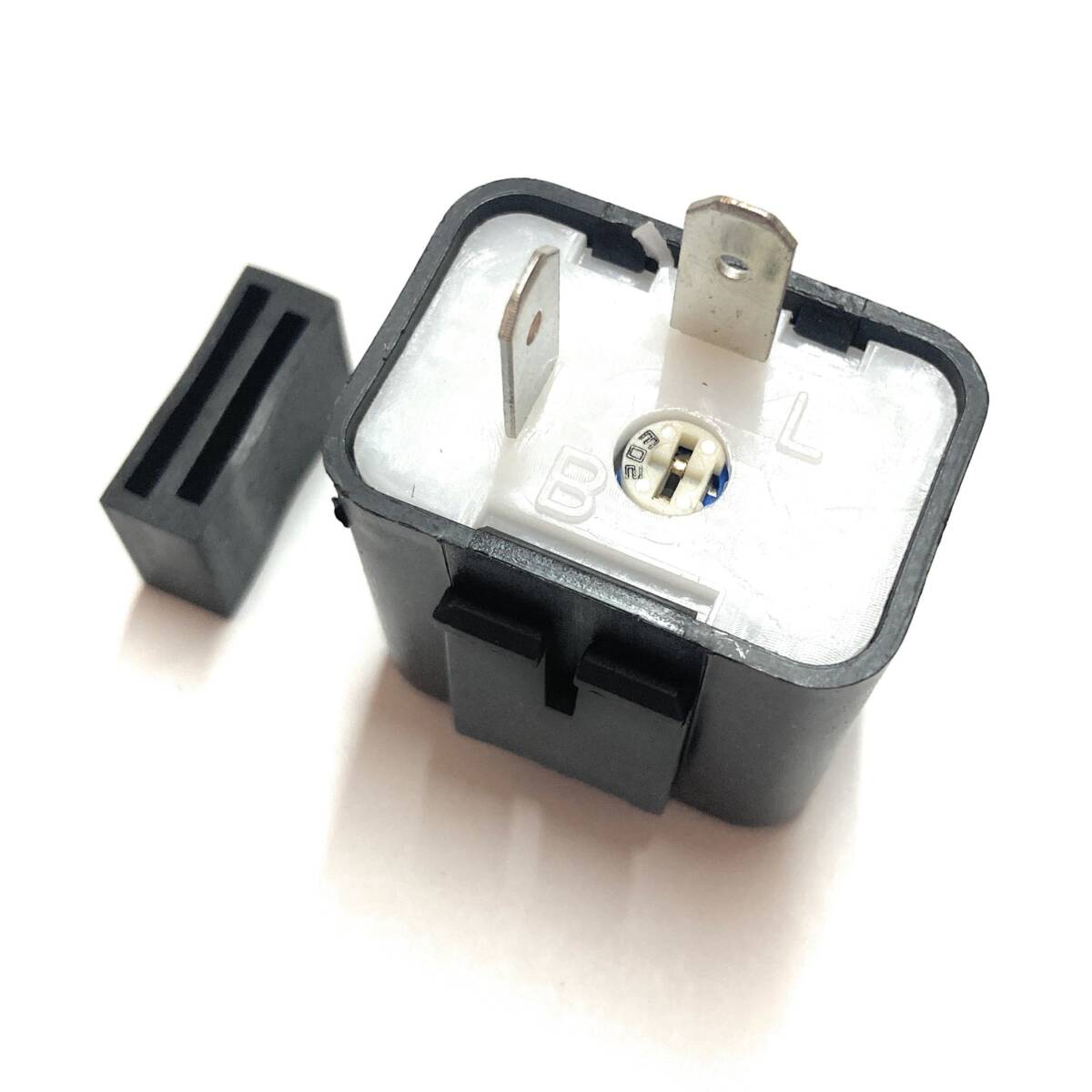 12V 2pin ウインカーリレー 調整機能付き LED ハイフラ防止に LED ウインカー ホンダ モンキー ゴリラ スーパーカブ ハンターカブ ヤマハ