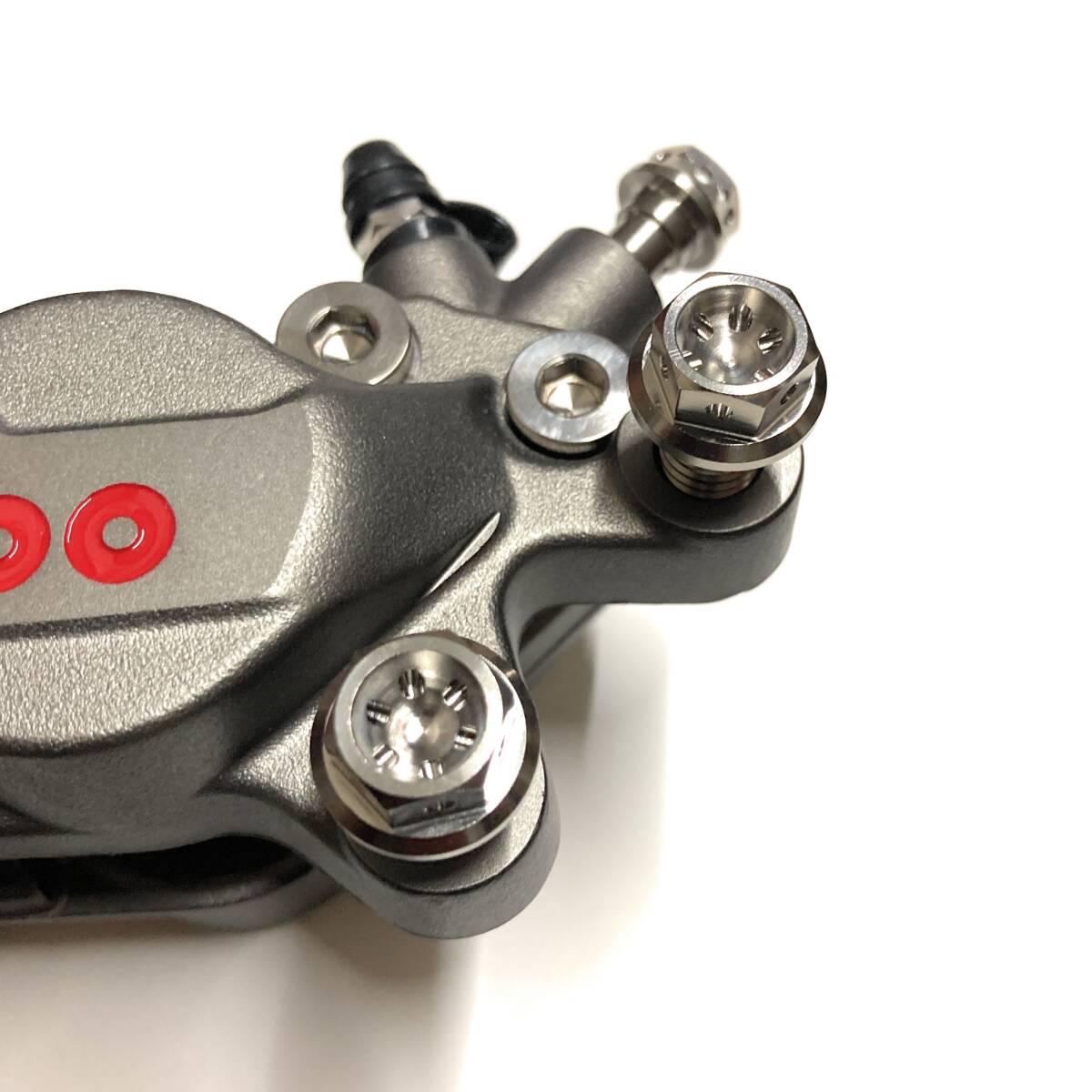 チタン M10 P1.5 25mm フランジボルト ブレーキキャリパーマウント Brembo ブレンボ 4pot キャスティングキャリパー 40mm ゼファー400 CBR