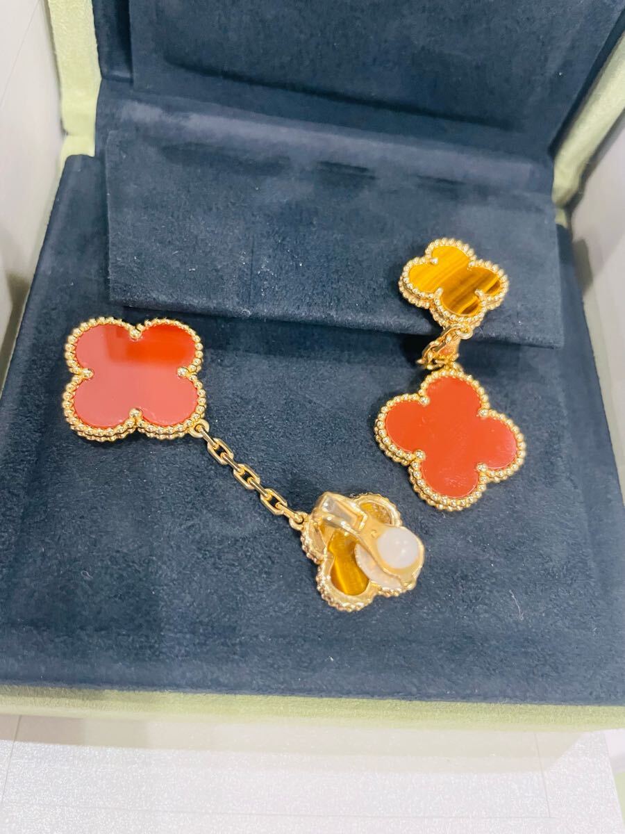 付属品完備　 ヴァンクリーフ&アーペル アルハンブラ イヤリング 2モチーフ カーネリアン タイガーズアイ 運気アップ！　K18YG VCARN5JR00 _画像2