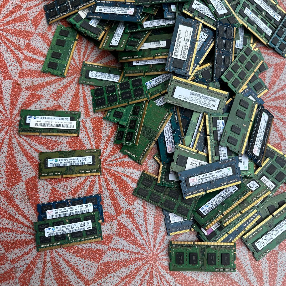 ノートパソコン メモリ128枚セット1GB?4GB