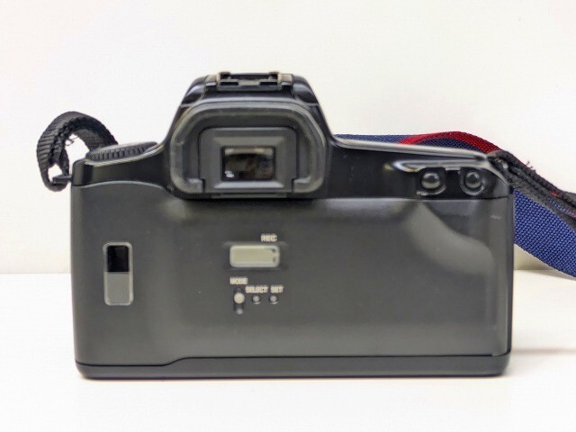 ★EE229-N41C-221 Canon キャノン EOS 1000S 一眼レフ フィルムカメラ SIGMA ZOOM 28-80mm 1:3.5-5.6 MACRO ジャンク 現狀品2