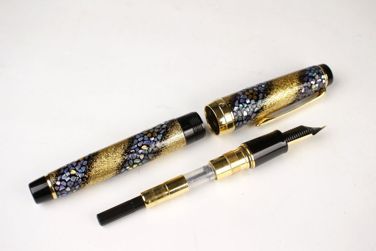 【LIG】SAILOR セーラー 高級萬年筆 內(nèi)閣総理大臣 特別慰労品 金蒔絵 螺鈿 21K 箱付 美品 希少品 [.UO]25.5