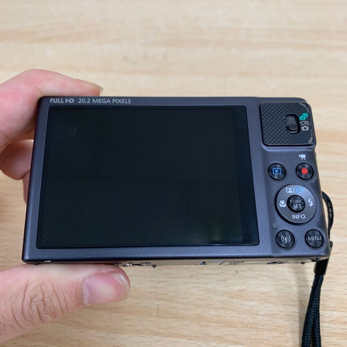 中古品 コンパクトデジタルカメラ キャノン Canon PowerShot SX620 HS ブラック バッテリー付き コンデジ?デジタルカメラ
