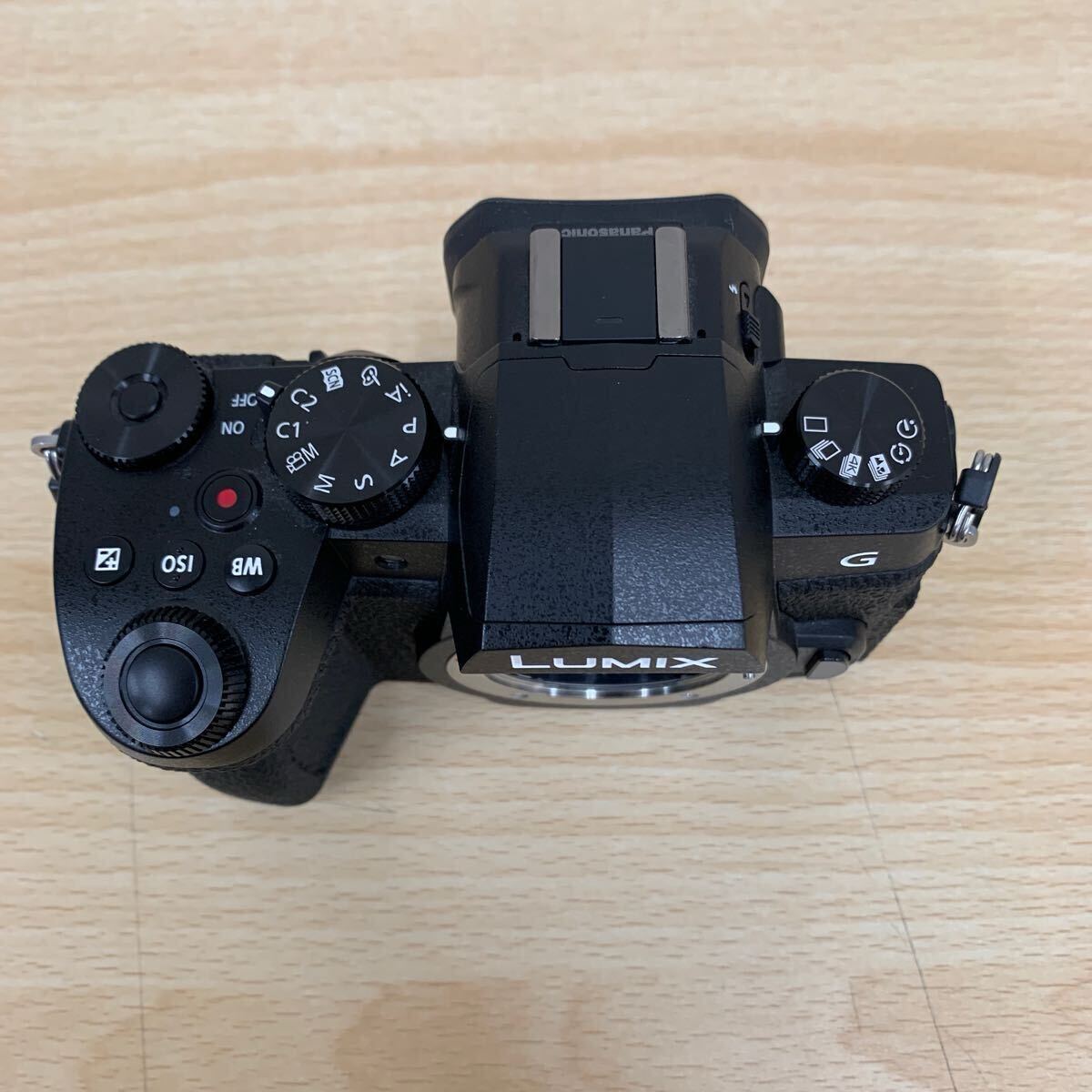 美品 ミラーレス一眼カメラ パナソニック Panasonic LUMIX G DC-G99 ブラック デジタルカメラ