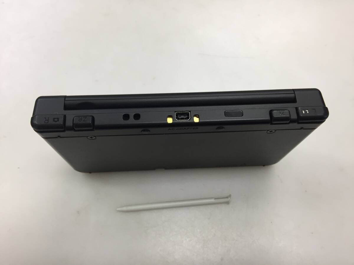任天堂　NINTENDO　3DS　KTR-010　初期化済　中古品7829