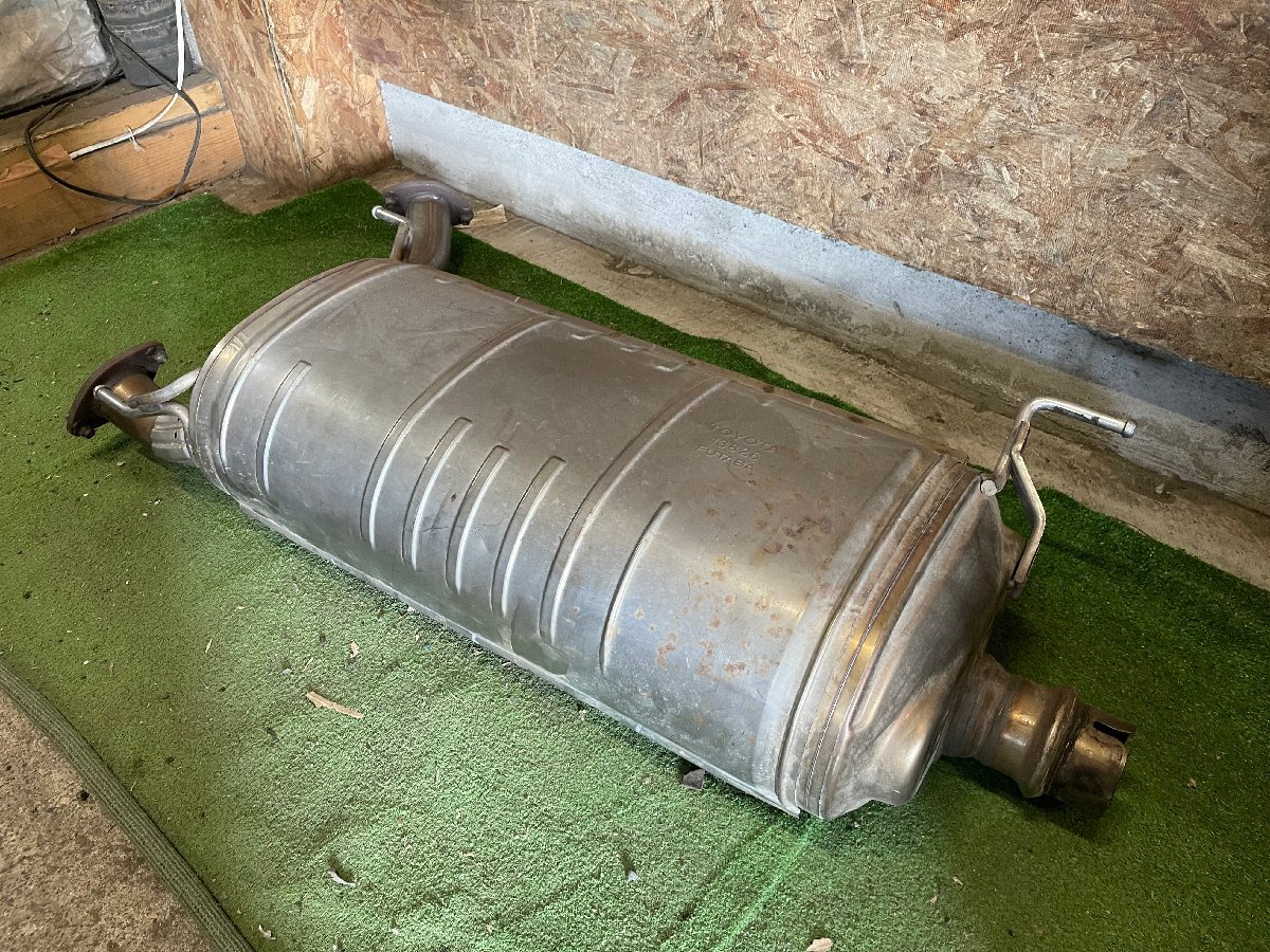 TOYOTA トヨタ 200系 ランクル 純正 13826 FUTABA 中間タイコ 中間パイプ H25_画像1