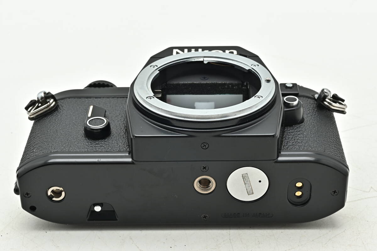 1H-440 Nikon Nikon EM + Ai Zoom-NIKKOR 35-70mm f/3.5 пленочный фотоаппарат ручной диапазон фокусировки однообъективный зеркальный 
