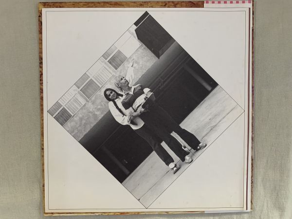 ni collet *la-sonNICOLETTE LARSON love .. ni collet LOTTA LOVE записано в Японии * с поясом оби P10623W