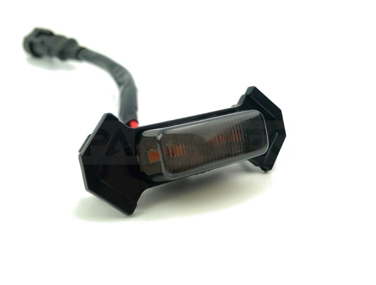 即納 LED グリル マーカー 4個(gè)セット スモーク 汎用 ハイラックス ジムニー ランクル プラド RAV4 デリカD5 フロント ライト /156-24