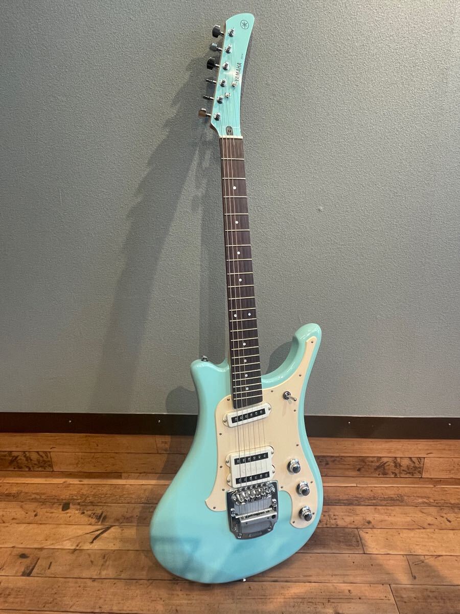 Yamaha エレキギター ソニックブルー YAMAHA SGV300 ソニックブルー(トップ Japan from Guitar