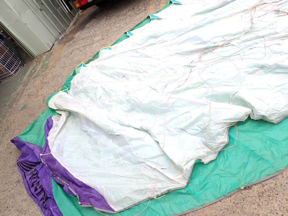 中古 パラグライダー RTWING ENA-L アールティーウイング 機(jī)體 キャノピー 3.1m×10m 無線機(jī) ハーネス バッグ グリーン パープル 戸田市 2