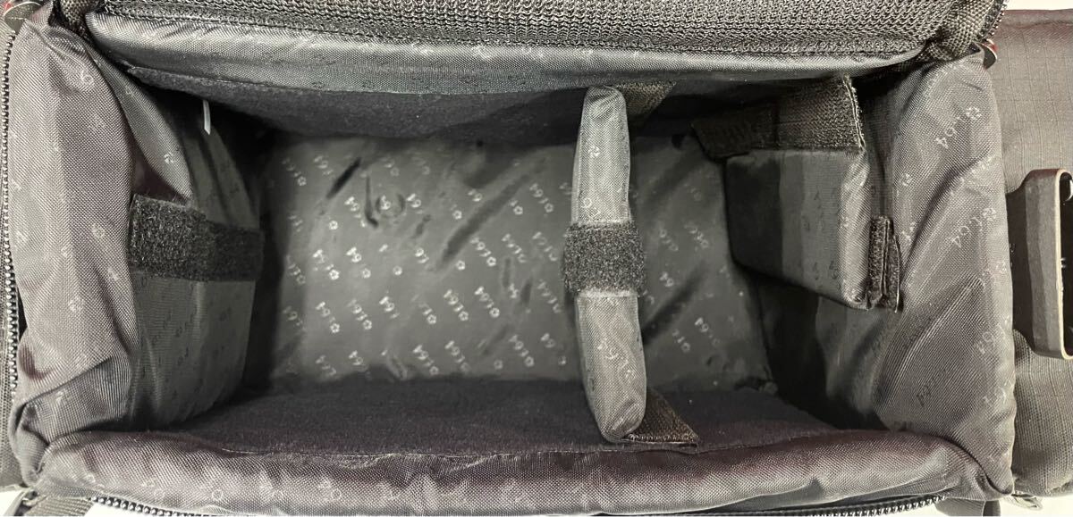 （E122）F.64 カメラバッグ カメラボックス ショルダーバッグ 手持ち 斜めがけ 撮影用 アウトドア カメラアクセサリー 黒