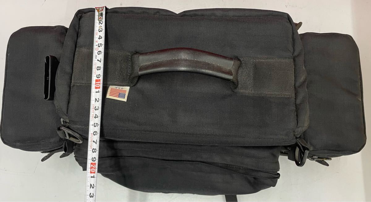 （E122）F.64 カメラバッグ カメラボックス ショルダーバッグ 手持ち 斜めがけ 撮影用 アウトドア カメラアクセサリー 黒