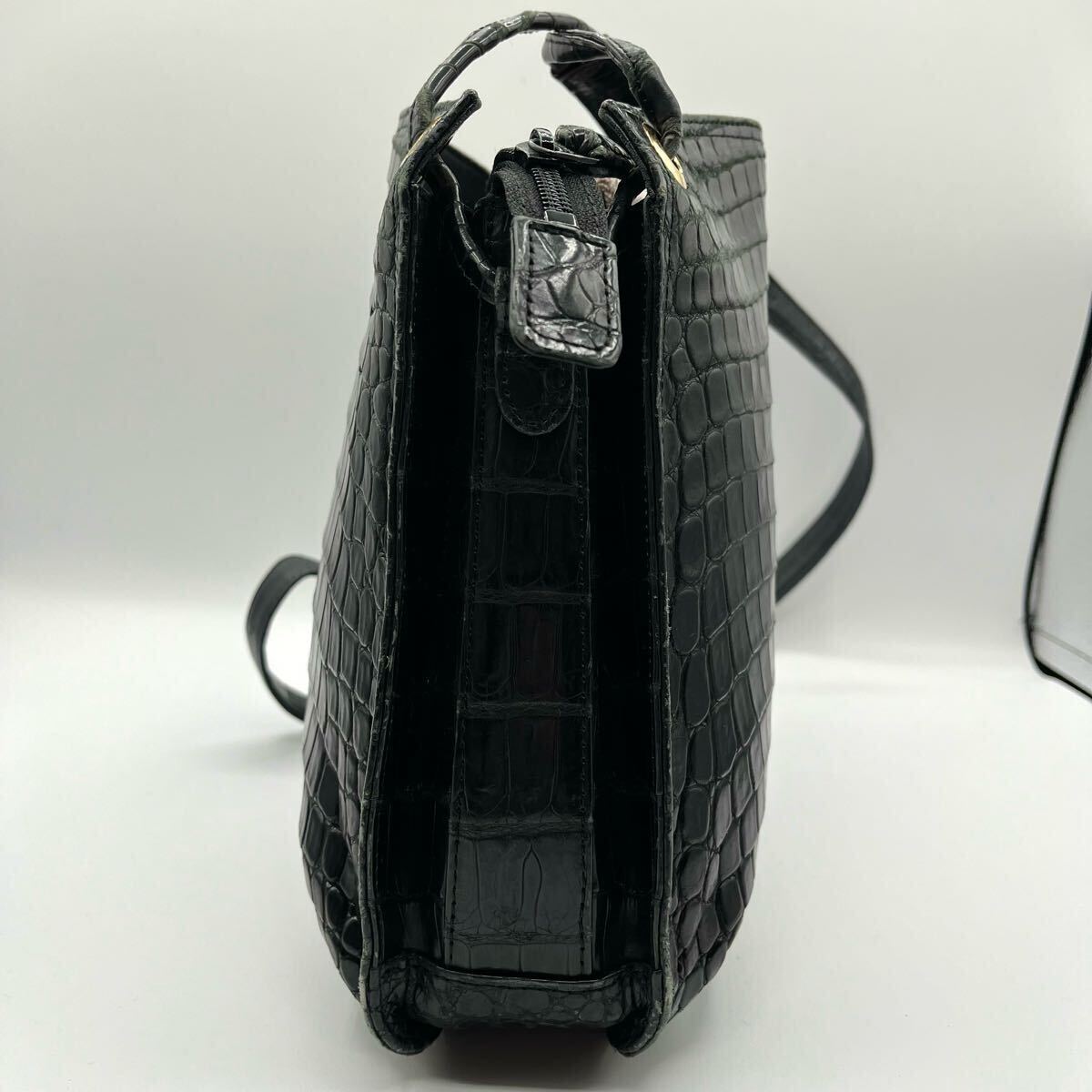 定価25萬(wàn)!!! JRA クロコダイル ショルダーバッグ メンズ センター取り マットクロコ ブラック 斜め掛け ポロサス サコッシュ 鰐革 