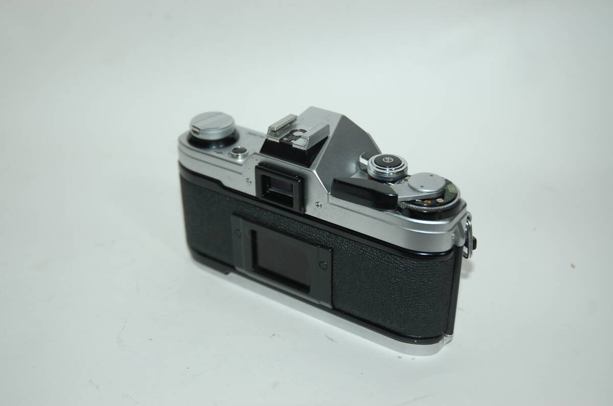 キヤノン　AE-1　ボデー　きれいですがジャンク品　　　　　　　青166
