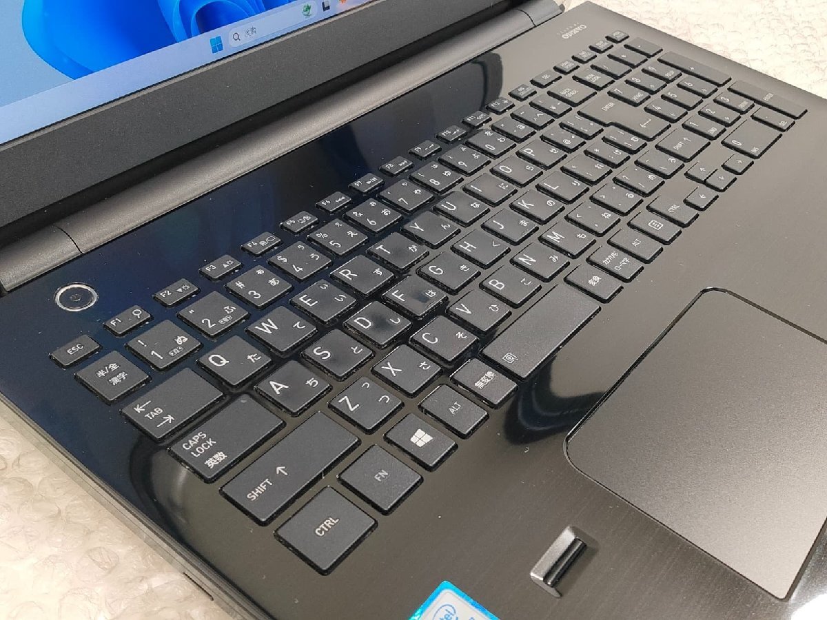 ●●【難あり】東芝 TOSHIBA dynabook T75/BB / i7-6500U / 8GBメモリ / 1TB HDD / 15.6型 / Windows 11 Home【ノートパソコンITS JAPAN】