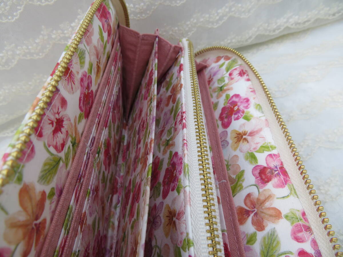 リバティ　シンクオブミー　check&stripe限定色　ハンドメイド　ラウンド長財布_画像4