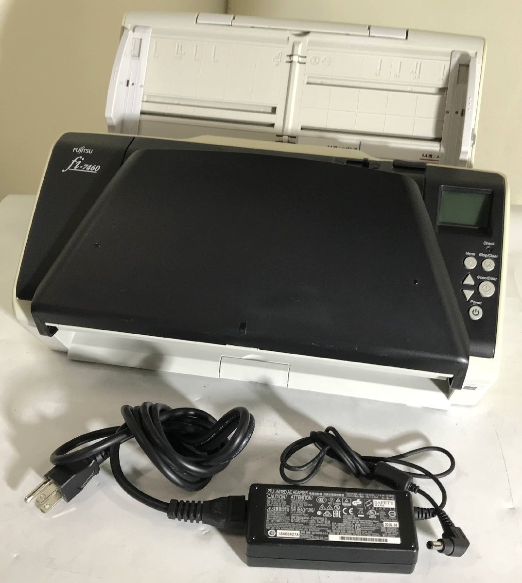 【埼玉発】【FUJITSU富士通　PFU】A3コンパクトスキャナー　fi-7460　★総読み取り80564枚★動(dòng)作確認(rèn)済★　(9-5030)