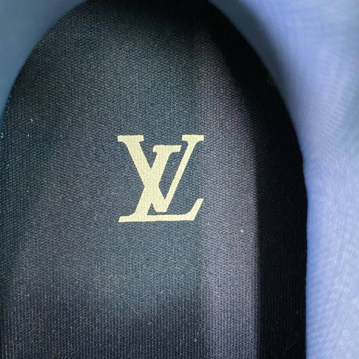4f11 《美品》 LOUIS VUITTON ルイヴィトン アビューライン ローカットスニーカー シューズ 宮下パーク限定カラー GO1220 7 ブルー
