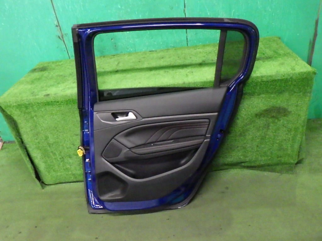 プジョー308[T9HN02前期]リア右ドア(ロック)レギュレーター EEGD