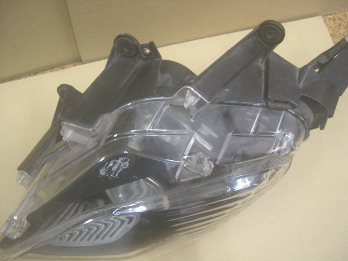 マジェスティー250　SG20J　中古左ライト　純正　破損なし　売り切り