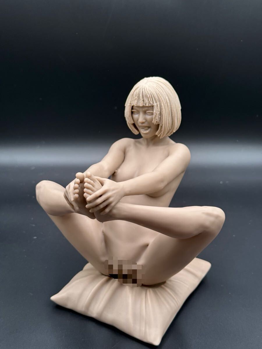オリジナル　西洋美術(shù)　樹脂制　彫刻　置物　　裸婦像　美人　デッサン　オブジェ　アート　高17cm