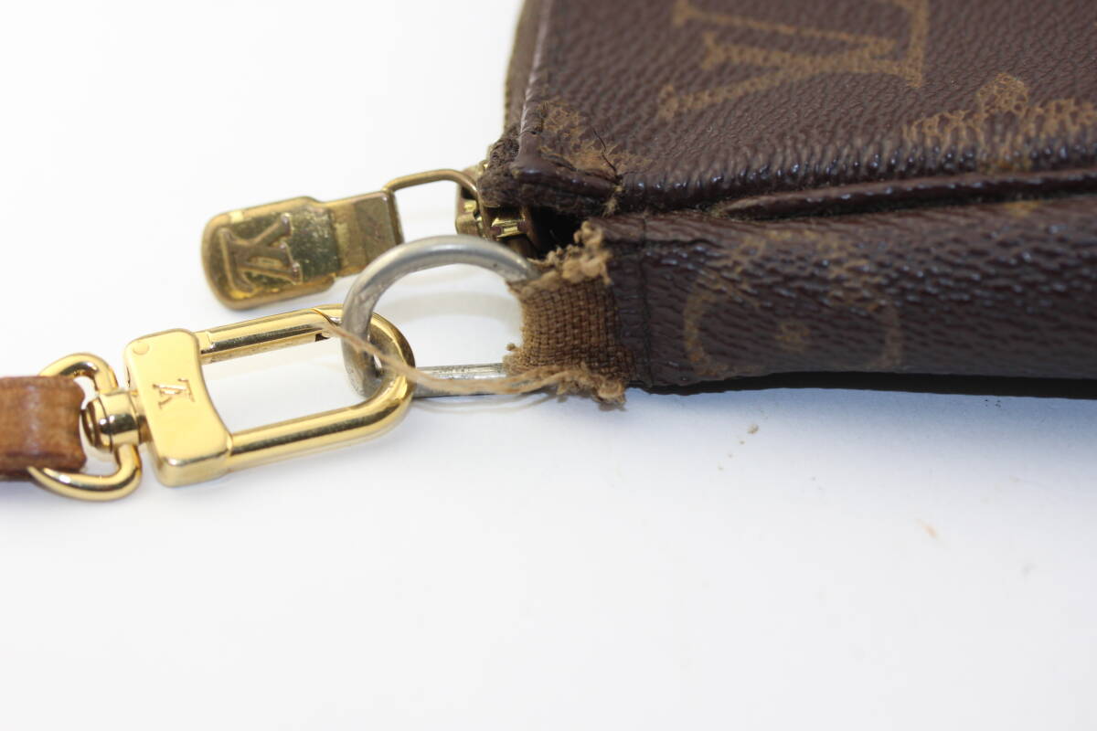LOUIS VUITTON Louis Vuitton M51980 небольшая сумочка аксессуары sowa-ru монограмма с дефектом 