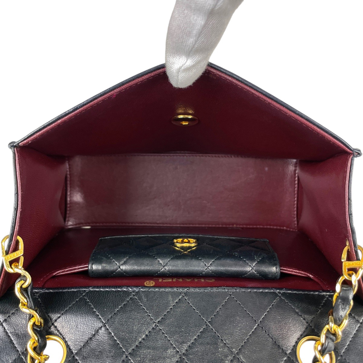 シャネル CHANEL ロゴ チェーン ショルダーバッグ ターンロック マトラッセ ショルダーバッグ レザー ブラック レディース 【中古】