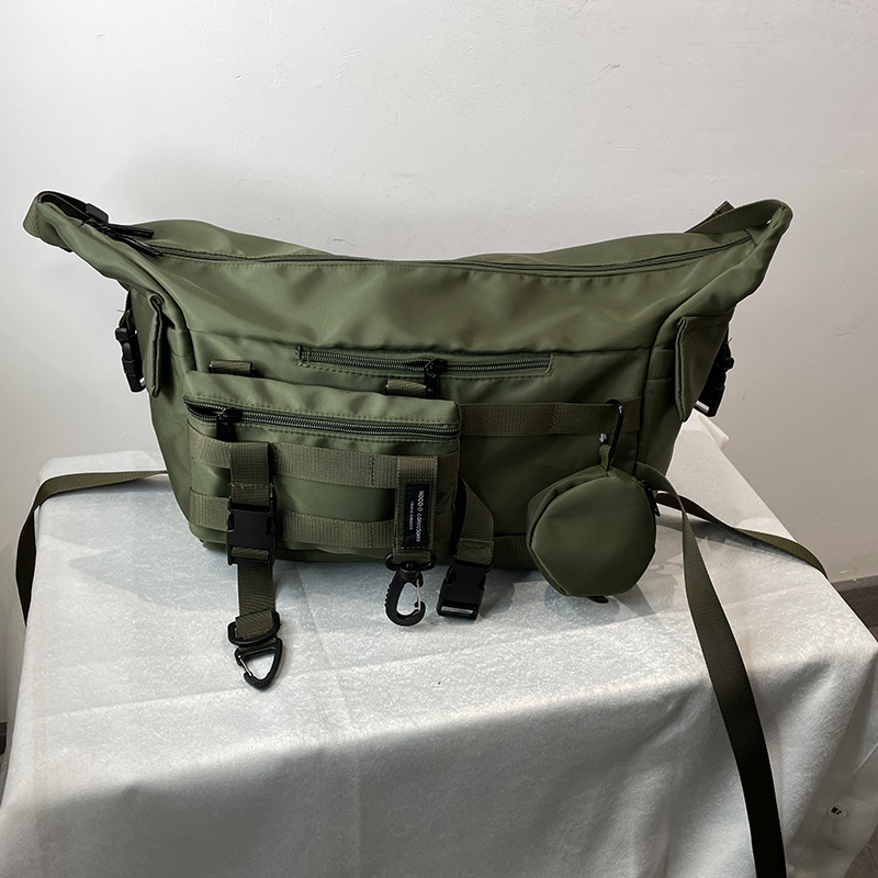 ★かっこいい ミリタリー OUTDOORスタイル 3way ナイロンメッセンジャーチェストバッグ 2色 サイクリング キャンプ アウトドア ★212