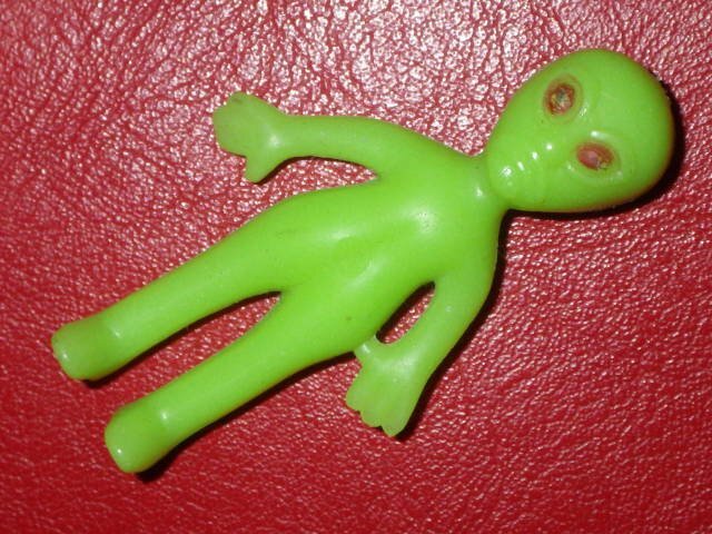 90’S★宇宙人★エイリアン★フィギュア★指人形★キャップ★36★ビンテージ★UFO★蓄光★夜光★ロズウェル事件★不思議★謎★チープトイ