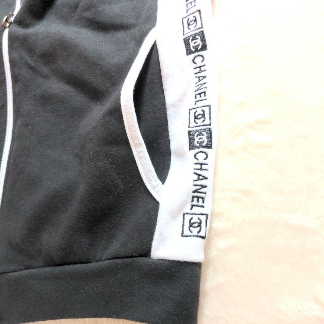 1円スタート　CHANEL シャネル　フード付きショートパーカー Sサイズ