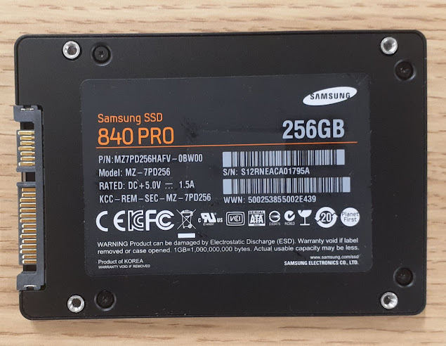 L0624-31　SSD　SAMSUNG　SSD 840 PRO　256GB