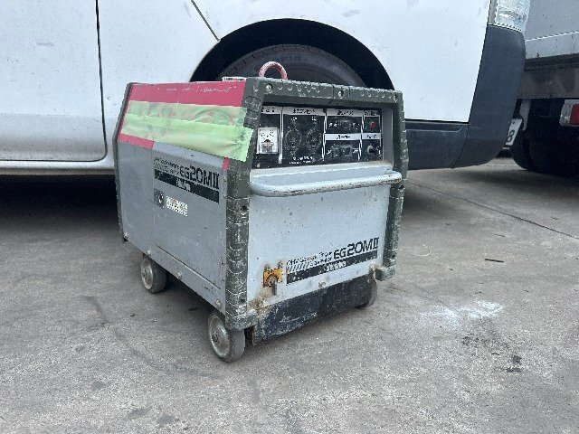 【1円スタート！】新ダイワ工業(yè) 防音型 エンジン発電機 EG20MII 取扱説明書付き 動作良好